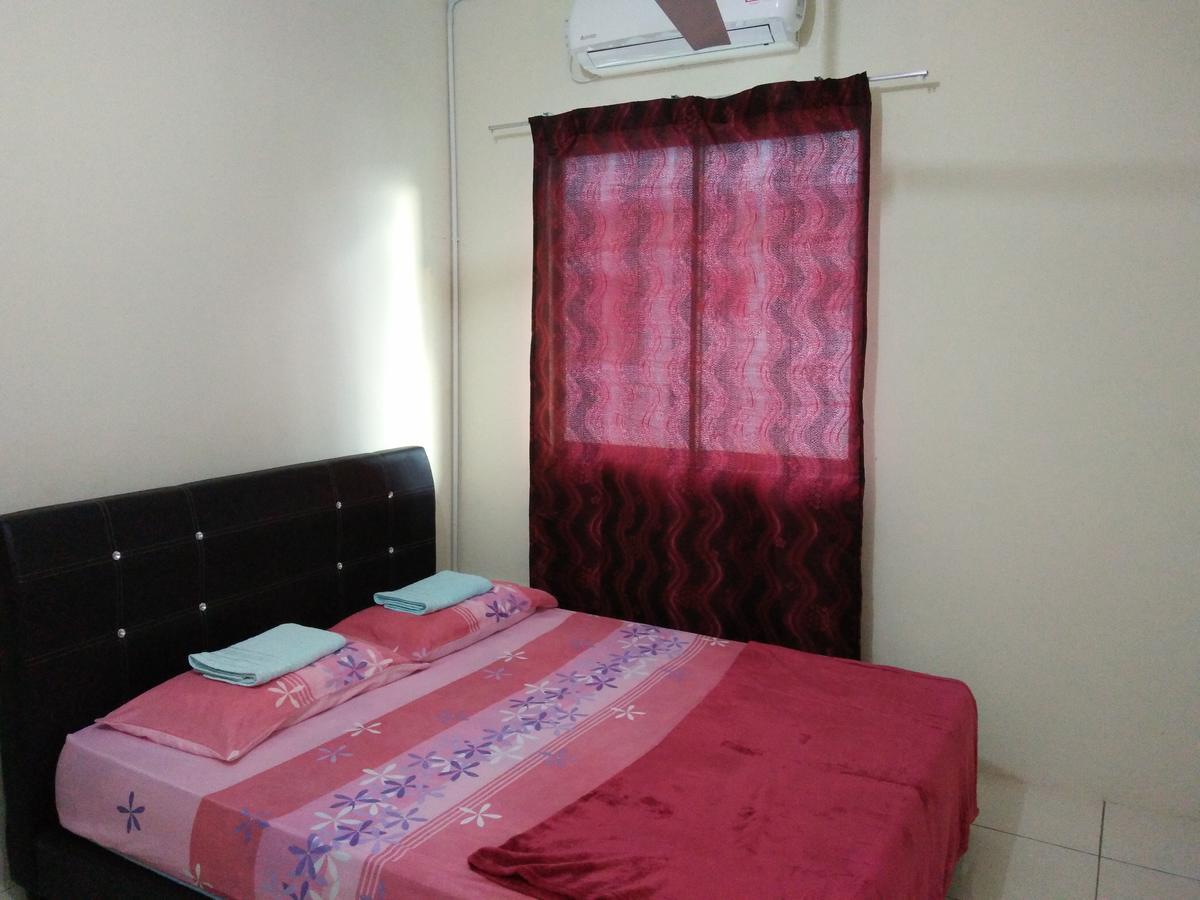 Sarinas Homestay 仙本那 外观 照片