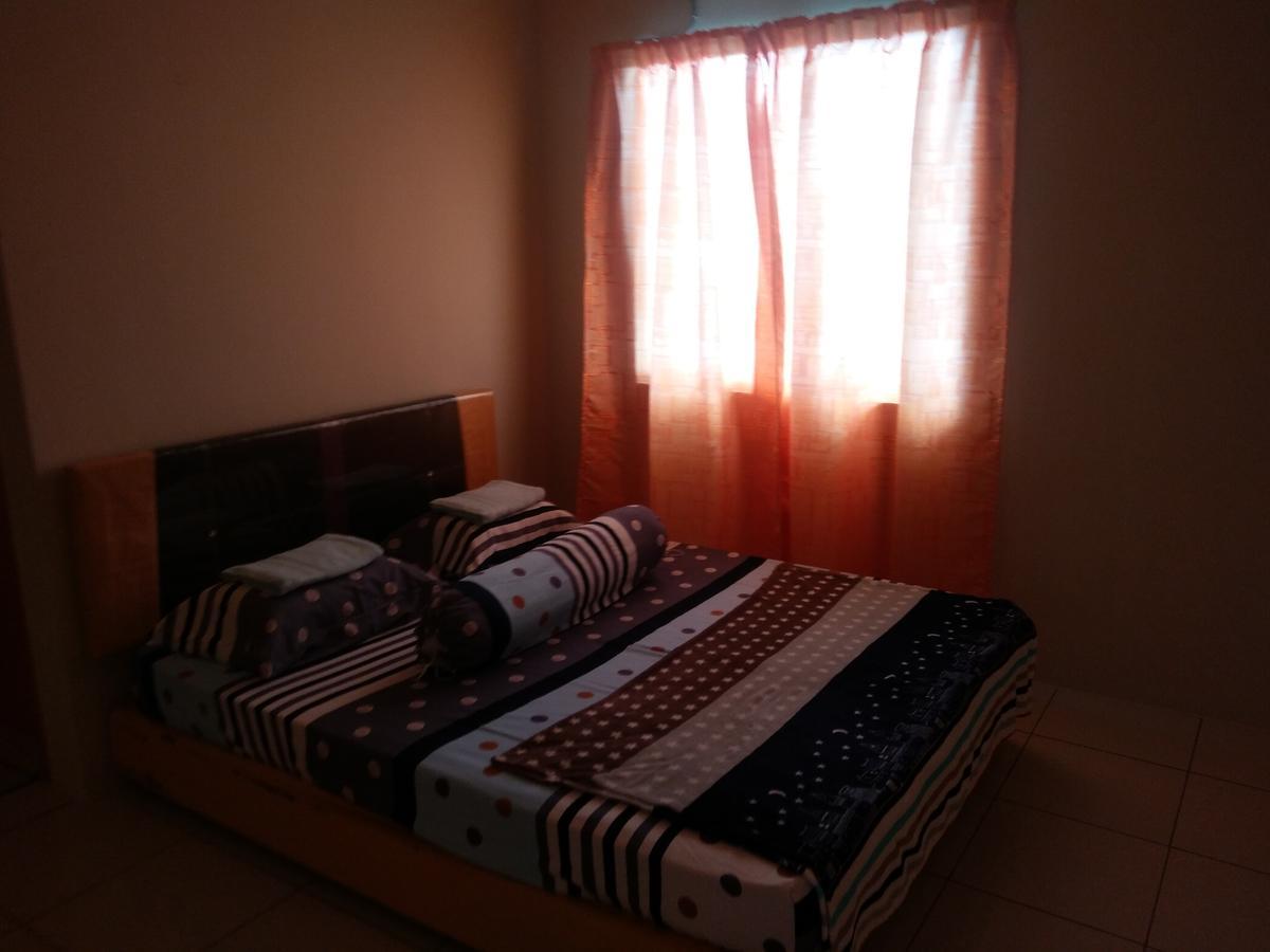 Sarinas Homestay 仙本那 外观 照片